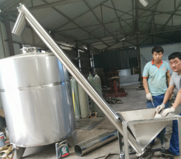 304不銹鋼食品蛟龍輸送機 全自動面粉提升機 定做各種輸送設備